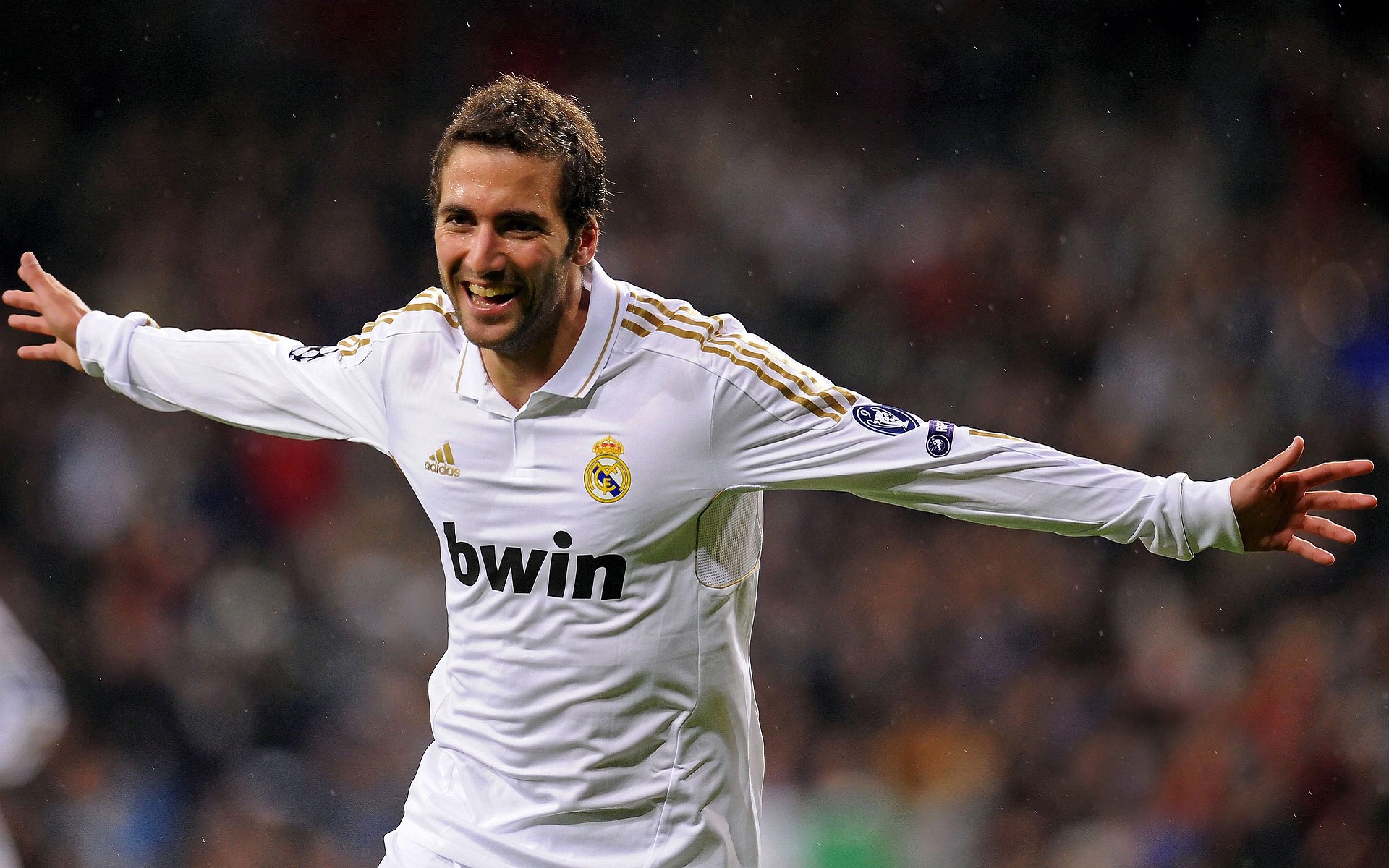 上海上港主场失利,积分榜前八位置略有下滑,上港主场在哪